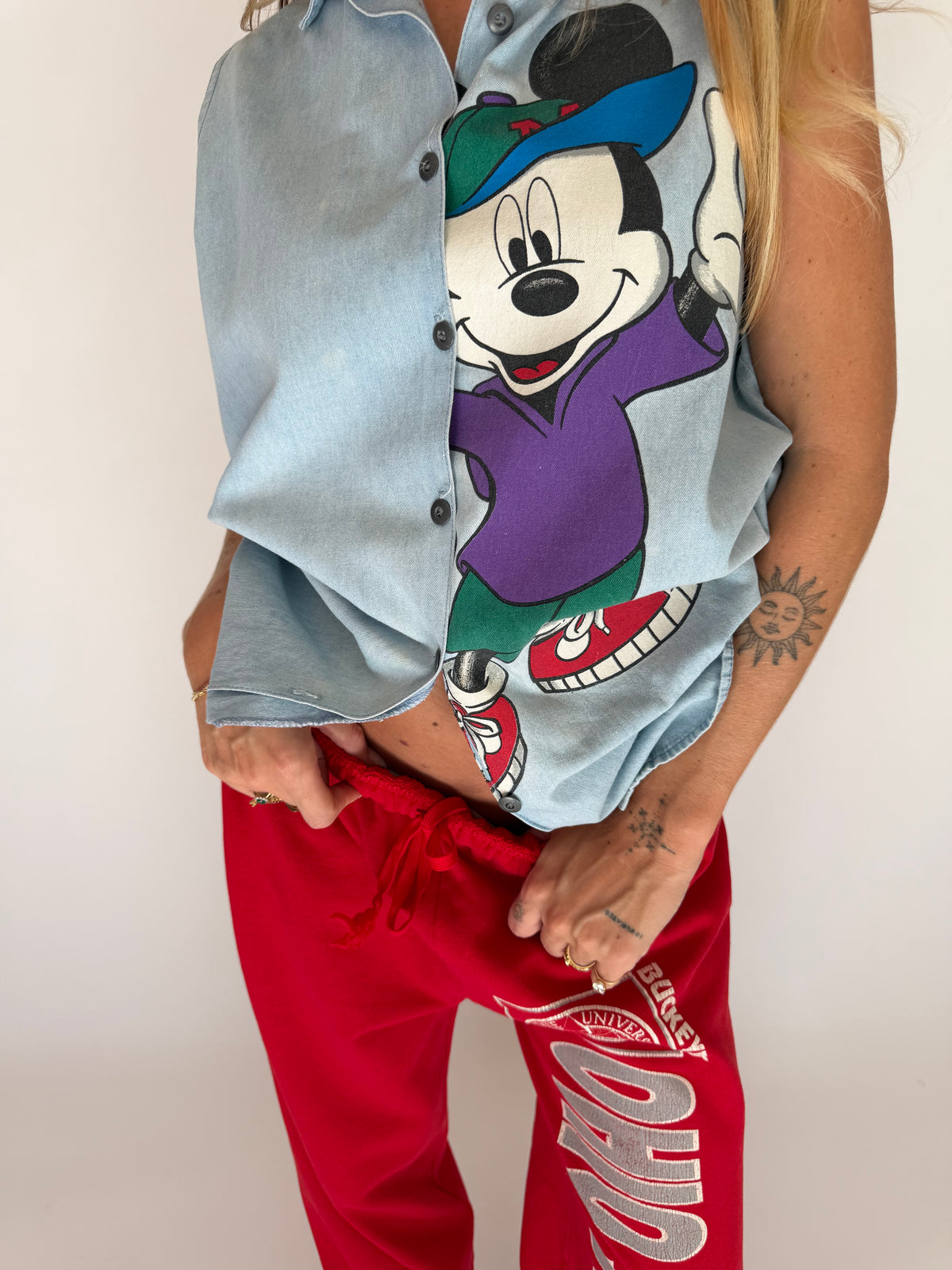 VINTAGE MICKEY SLEEVELESS DENIM SHIRT