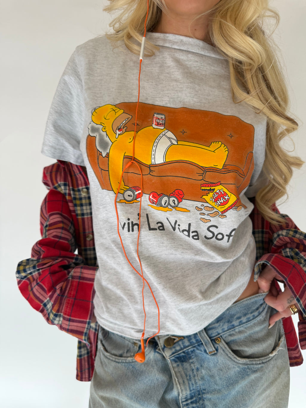 VINTAGE SIMPSONS LIVIN’ LA VIDA SOFA TEE