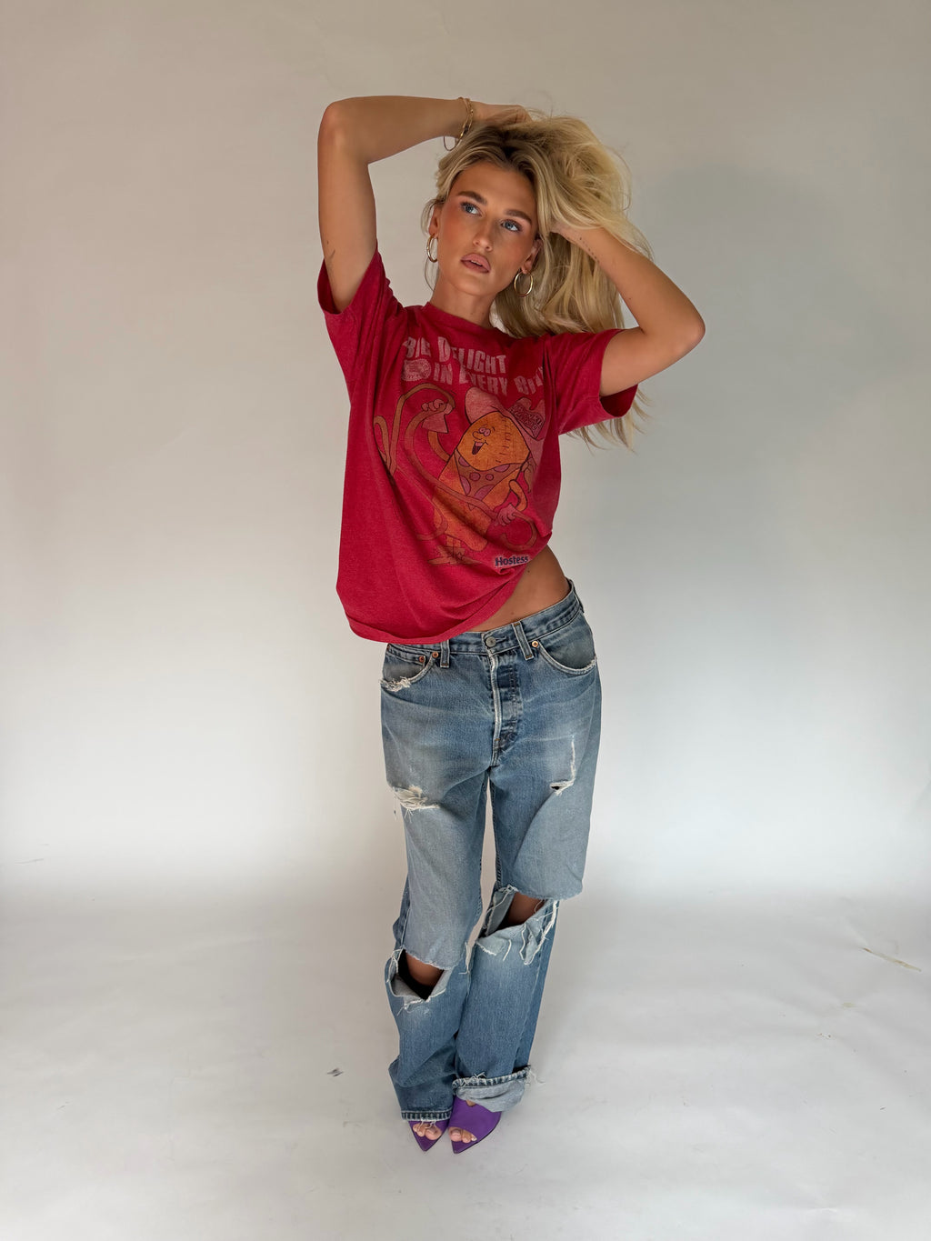 VINTAGE DISTRESSED LEVI’S JEANS