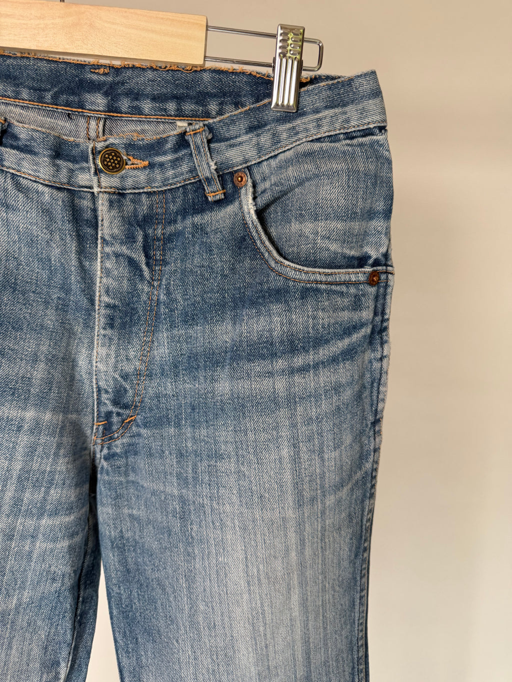 VINTAGE FADED BLUE DENIM JEANS