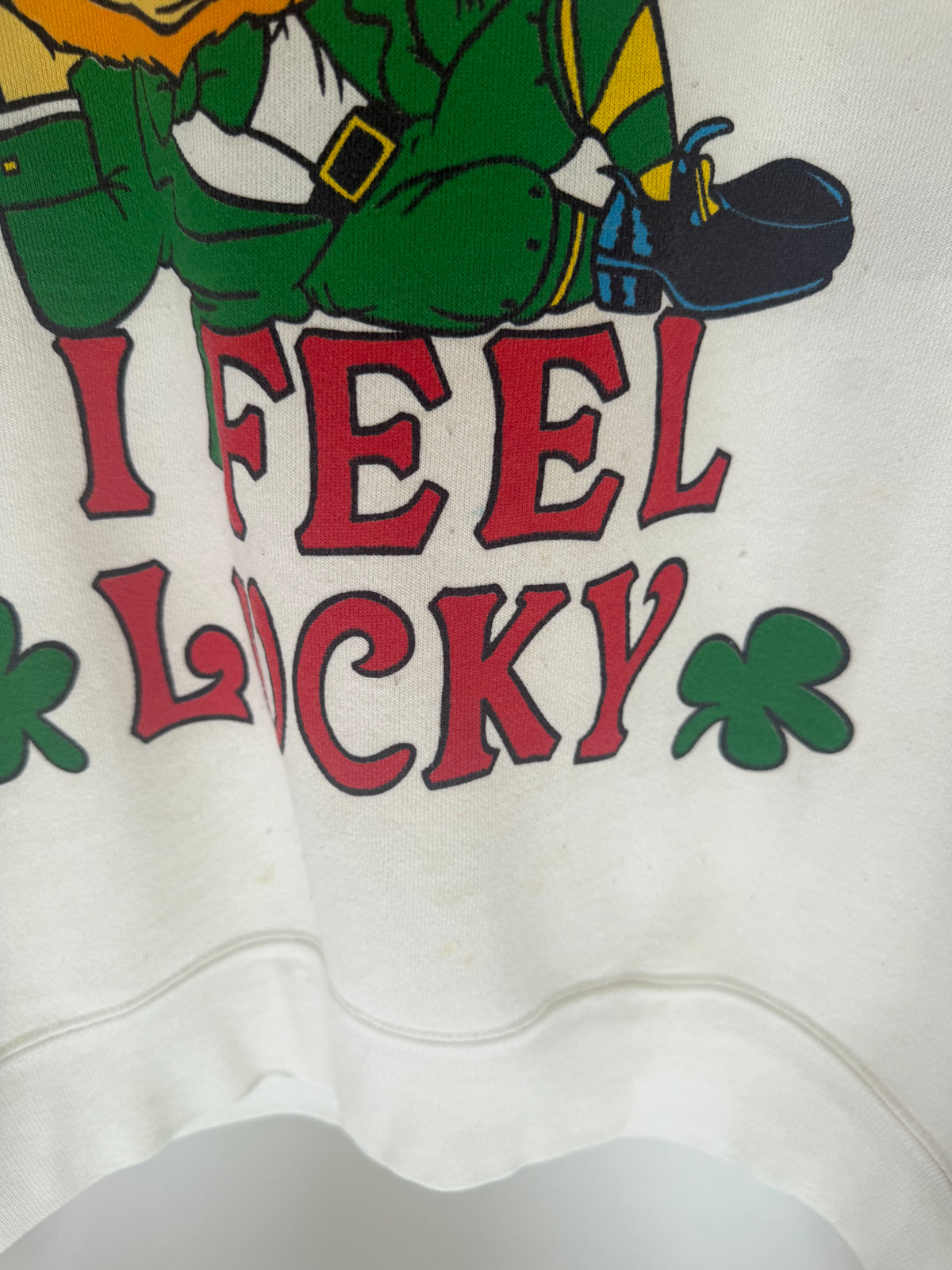 VINTAGE I FEEL LUCKY SWEATSHIRT