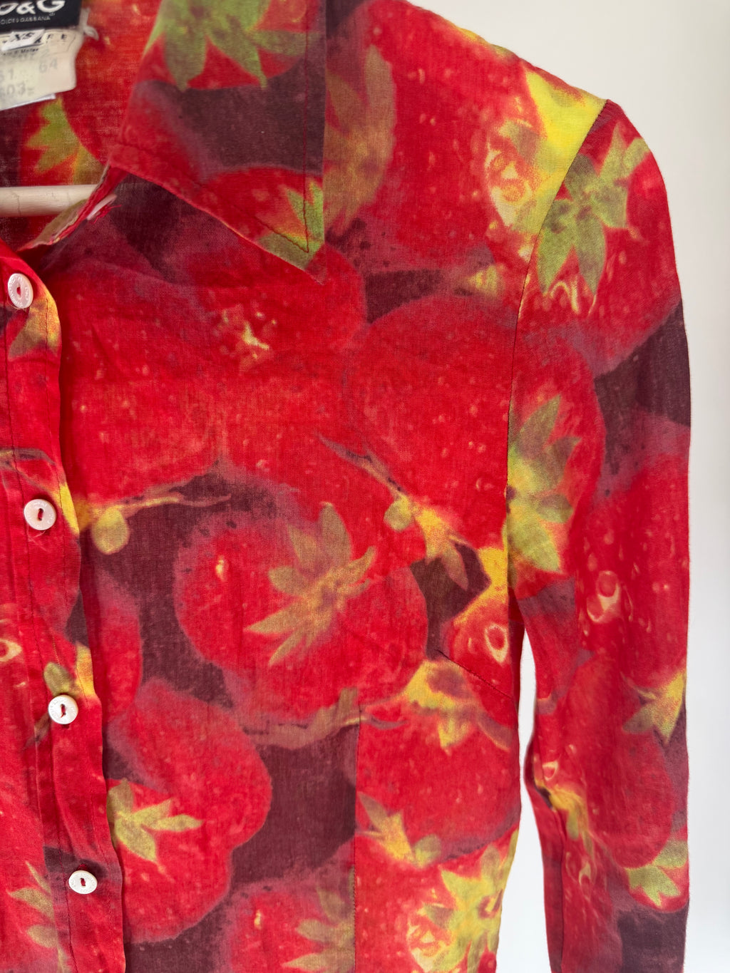 VINTAGE DOLCE & GABBANA STRAWBERRY TOP