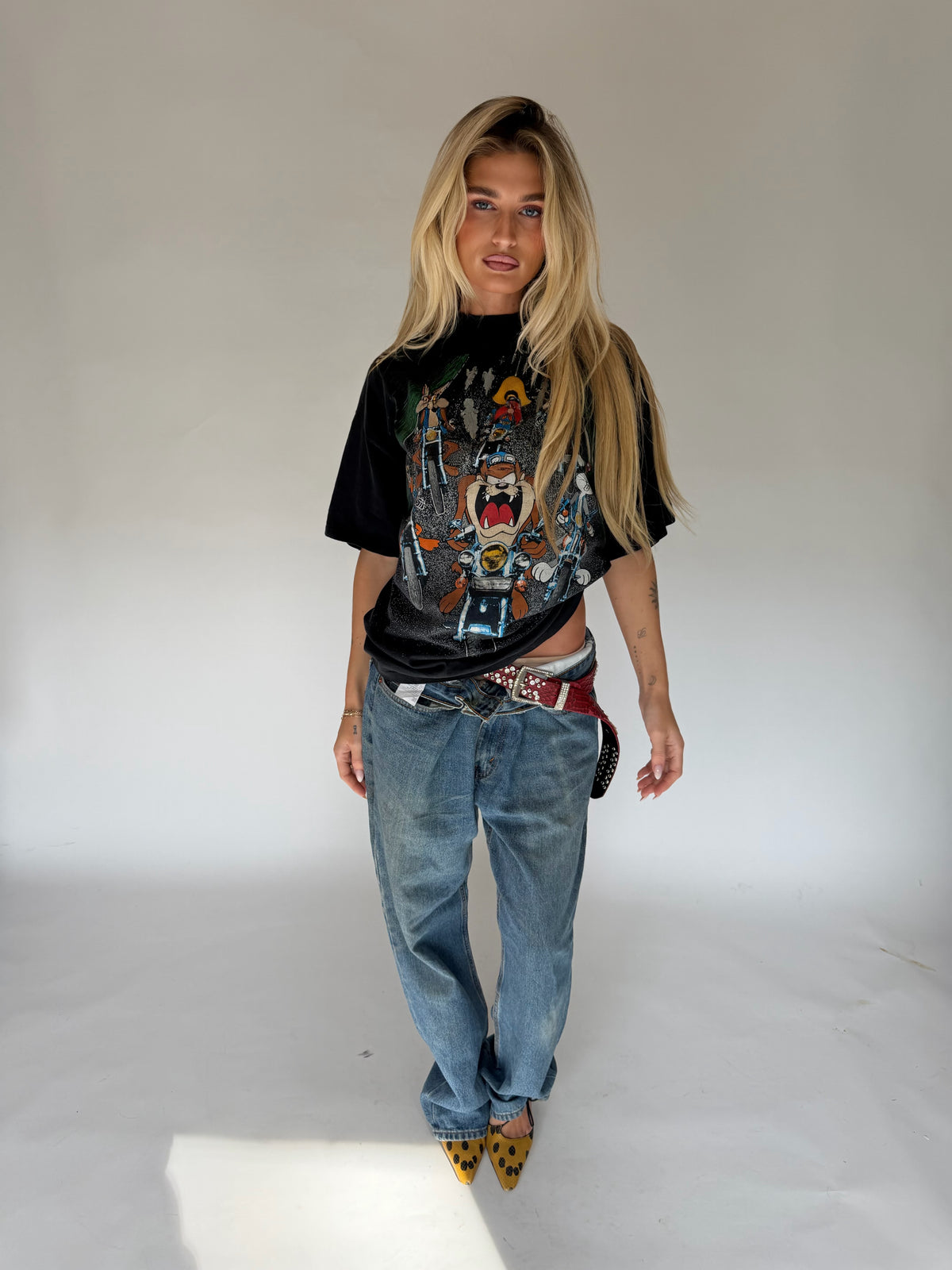 VINTAGE LOONEY TUNES BIKER TEE