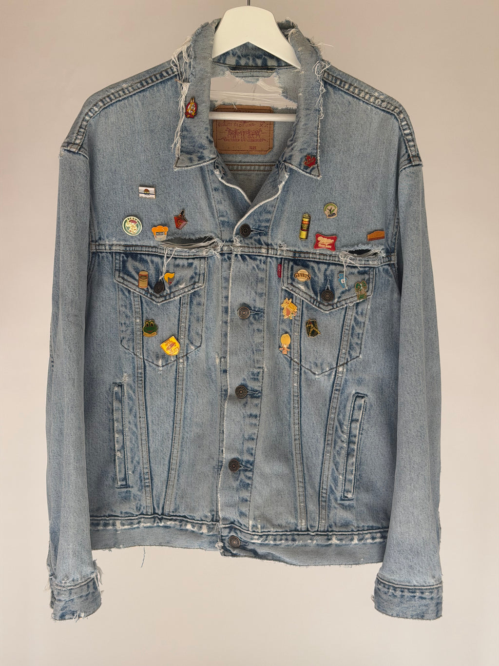 CUSTOMIZED DISTRESSED LEVI’S DENIM JACKET