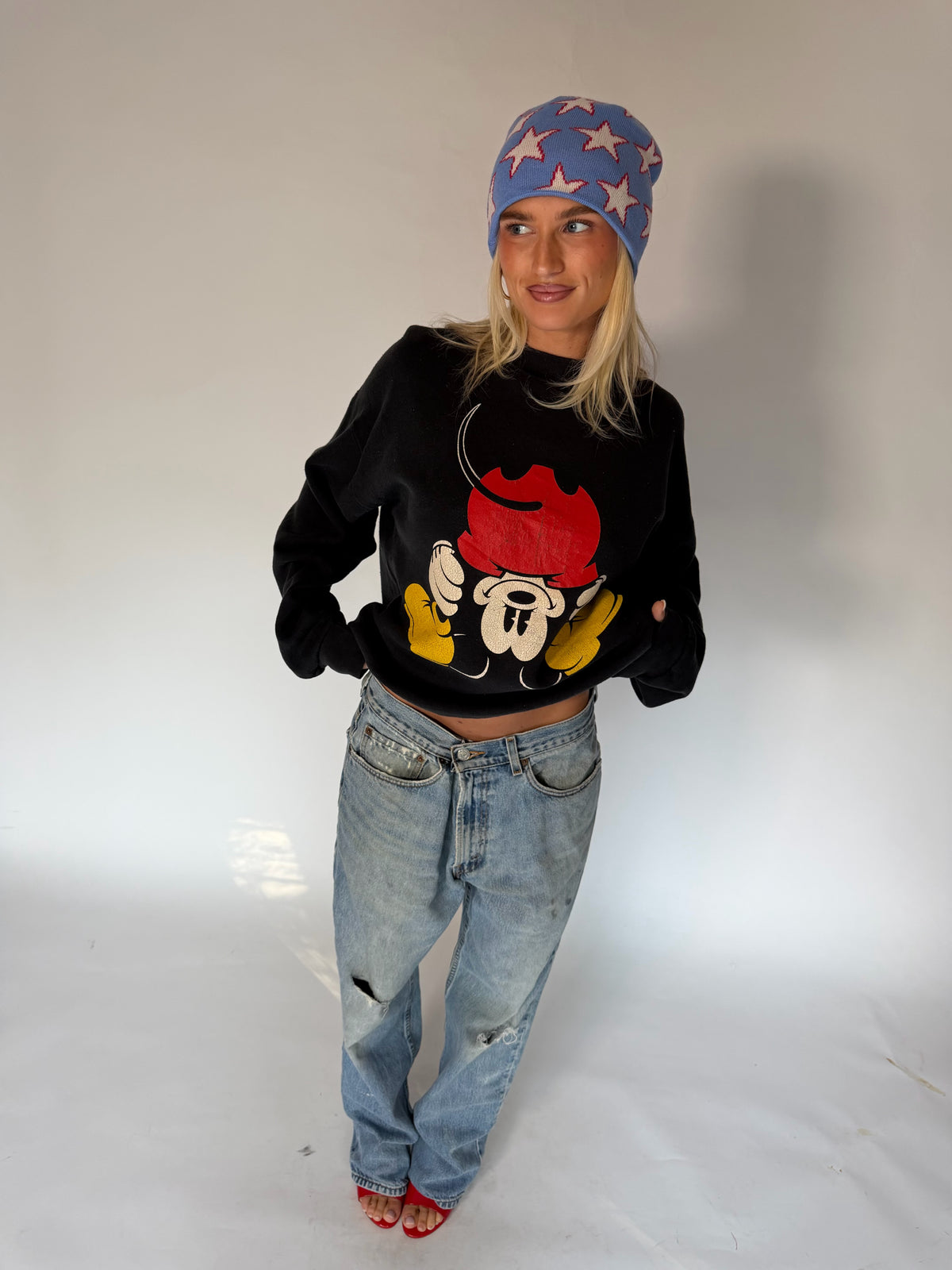 VINTAGE MICKEY MOUSE SWEATER