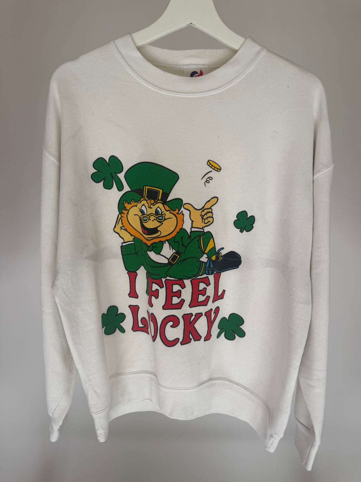 VINTAGE I FEEL LUCKY SWEATSHIRT