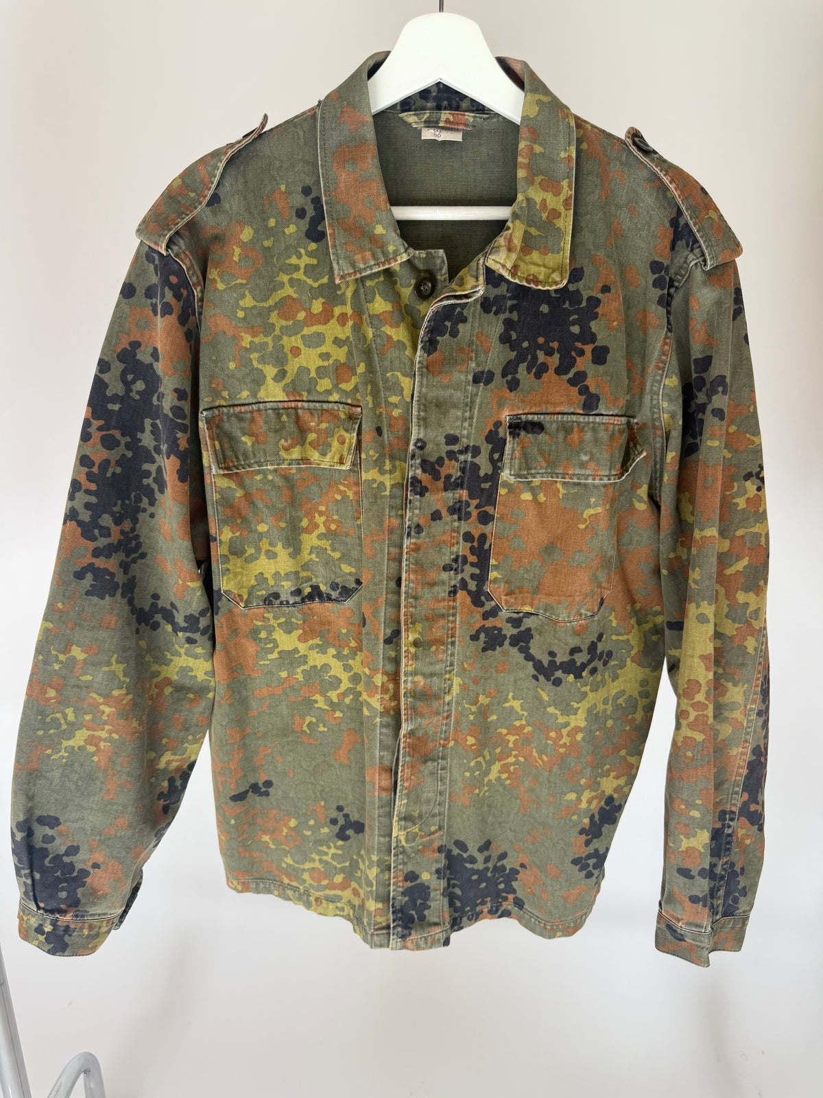 VINTAGE CAMO MILITARY JACKET